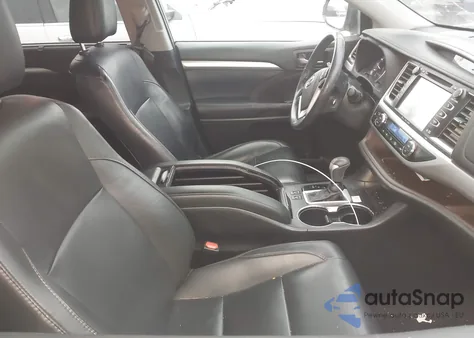 2019 Toyota Highlander Xle from USA, damaged, VIN 5TDJZRFH2KS726986